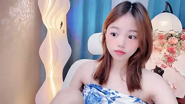Snapshot of Lilababy00 chatting on July 16, 2026, 4:51 am Lilababy00 online show from July 16, 2026, 4:51 am