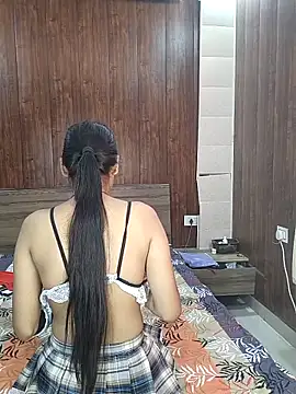 Snapshot of cute_dimple0 chatting on June 3, 2026, 9:56 am cute dimple0 online show from June 3, 2026, 9:56 am