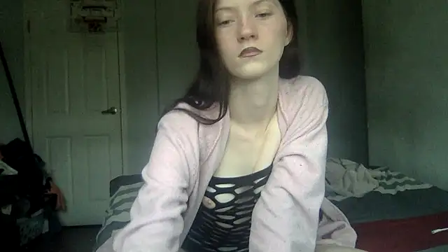 Snapshot of Munchkinbaby72318 chatting on July 1, 2026, 7:02 pm Munchkinbaby72318 online show from July 1, 2026, 7:02 pm