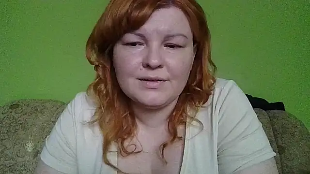 KrisryOxNikss online show from April 16, 2026, 10:27 am