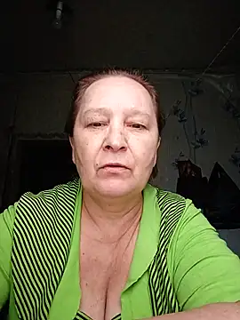 Snapshot of IngaLuna48 chatting on April 8, 2026, 10:04 am IngaLuna48 online show from April 8, 2026, 10:04 am