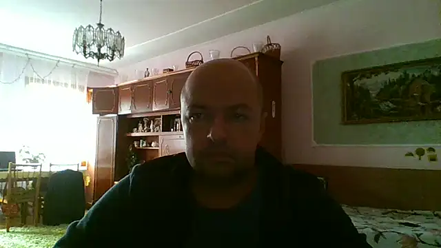 Snapshot of Luceriusbigass chatting on November 9, 2025, 8:56 am Luceriusbigass online show from November 9, 2025, 8:56 am