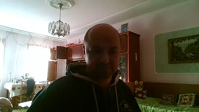 Snapshot of Luceriusbigass chatting on December 14, 2025, 11:59 am Luceriusbigass online show from December 14, 2025, 11:59 am