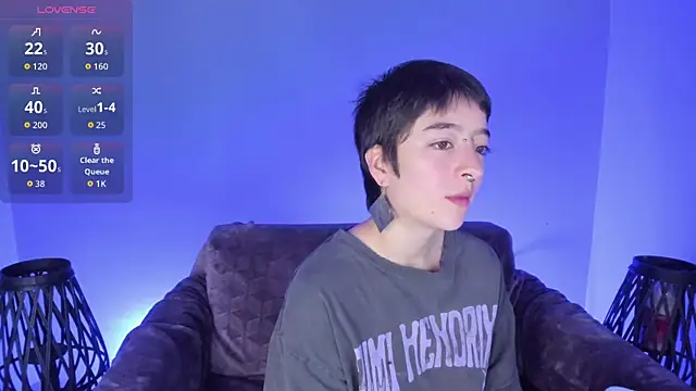 Snapshot of Atheena__ chatting on July 17, 2026, 12:12 pm Atheena online show from July 17, 2026, 12:12 pm