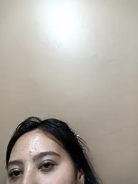 celeste beacker online show from April 19, 2026, 2:44 am