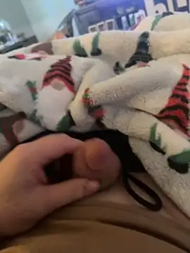 MrBiggles69 online show from April 12, 2026, 6:13 pm