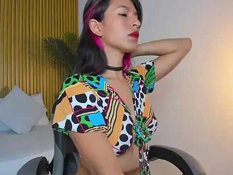 Snapshot of rosalita4_ chatting on April 13, 2026, 7:19 pm rosalita4 online show from April 13, 2026, 7:19 pm