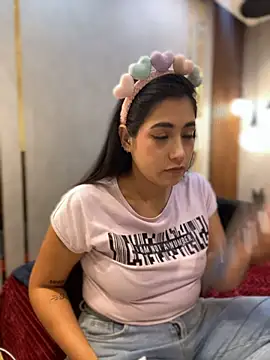 Snapshot of Hana-Parker chatting on June 24, 2026, 11:59 pm Hana-Parker online show from June 24, 2026, 11:59 pm