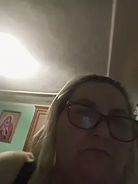 AureliaSky598 online show from June 10, 2026, 12:22 am