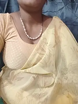 Snapshot of Jyothi_varma chatting on July 13, 2026, 4:59 am Jyothi varma online show from July 13, 2026, 4:59 am