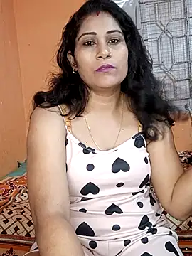 Snapshot of hornycouple096 chatting on May 24, 2026, 10:31 am hornycouple096 online show from May 24, 2026, 10:31 am