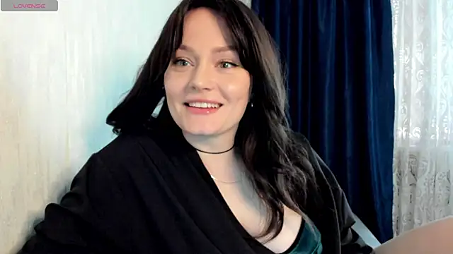 Snapshot of Ann_Hunt chatting on May 26, 2026, 7:15 am Ann Hunt online show from May 26, 2026, 7:15 am
