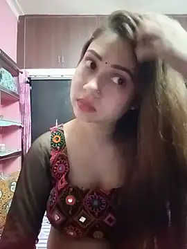 Snapshot of Hot_Soniya_08 chatting on July 13, 2026, 9:01 am Hot Soniya 08 online show from July 13, 2026, 9:01 am