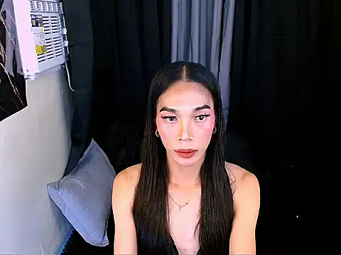 Snapshot of XoTrisha chatting on April 17, 2026, 7:11 am XoTrisha online show from April 17, 2026, 7:11 am
