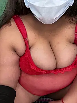 Snapshot of Desifiregirl chatting on June 15, 2026, 4:15 am Desifiregirl online show from June 15, 2026, 4:15 am