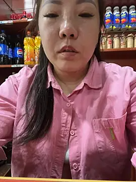 Snapshot of yhan1314 chatting on April 20, 2026, 11:35 am yhan1314 online show from April 20, 2026, 11:35 am