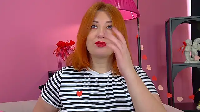 MargaritaMoone online show from April 10, 2026, 6:29 am