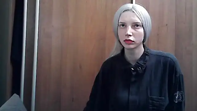 Snapshot of Crimson_Lady chatting on May 19, 2026, 5:30 pm Crimson Lady online show from May 19, 2026, 5:30 pm