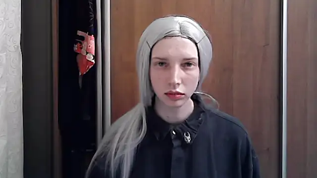 Snapshot of Crimson_Lady chatting on May 25, 2026, 6:47 pm Crimson Lady online show from May 25, 2026, 6:47 pm