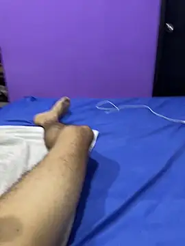 manuelito69ma online show from May 1, 2026, 9:30 pm