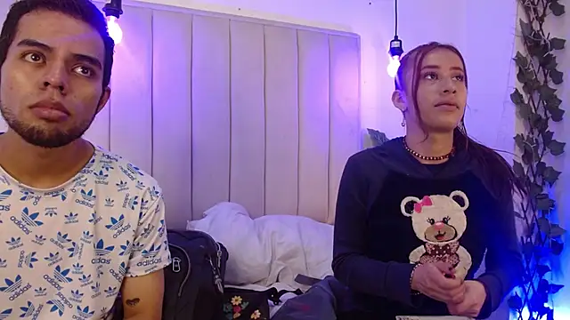 Snapshot of aji_golds chatting on June 10, 2026, 7:57 pm aji golds online show from June 10, 2026, 7:57 pm