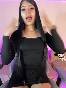 Snapshot of sweett_sophie1 chatting on June 15, 2026, 8:55 pm sweett sophie1 online show from June 15, 2026, 8:55 pm
