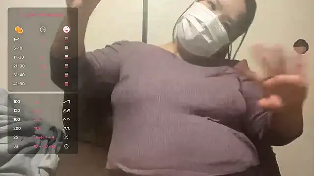 runa-chan- online show from April 14, 2026, 10:21 am