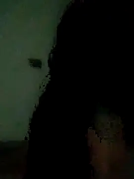  younger couples  online show from April 17, 2026, 5:49 pm