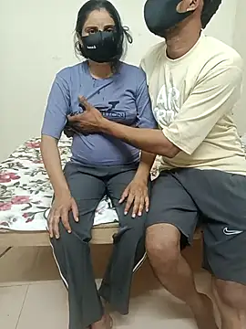 arushi rao1 online show from April 25, 2026, 5:43 pm