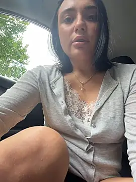 LucyHotty  online show from July 14, 2026, 1:50 pm