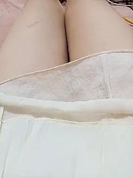 Snapshot of Suri-sexywett chatting on April 9, 2026, 10:31 am Suri-sexywett online show from April 9, 2026, 10:31 am