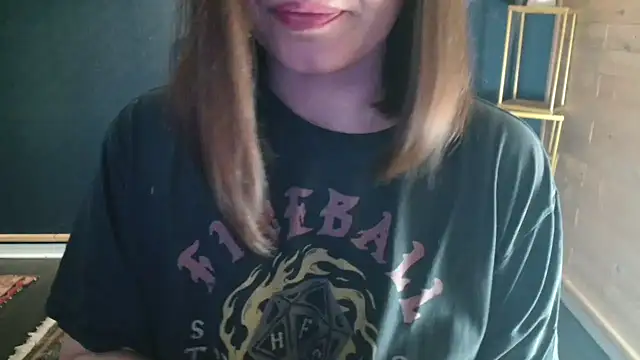 NicoleLove  online show from June 7, 2026, 11:30 pm