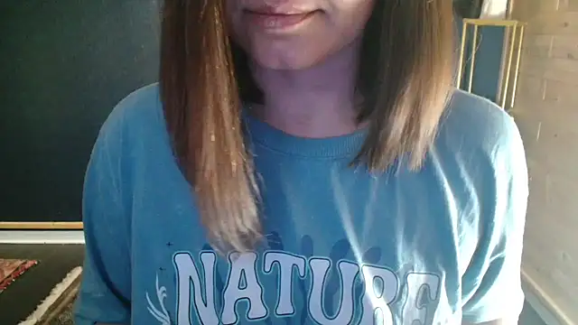 NicoleLove  online show from June 17, 2026, 4:59 am