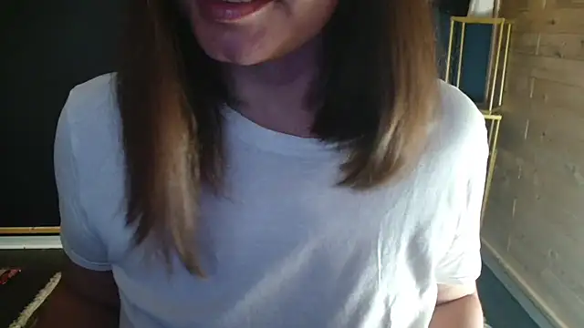 NicoleLove  online show from July 23, 2026, 5:27 am