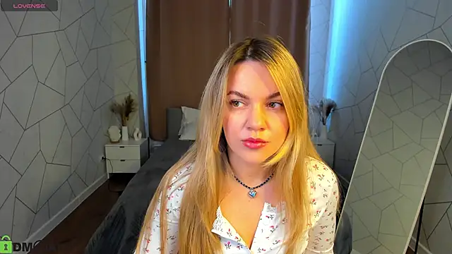 Snapshot of Jennifer_Perezz chatting on April 23, 2026, 1:07 am Jennifer Perezz online show from April 23, 2026, 1:07 am