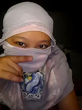 Snapshot of AsunaMikasa chatting on April 9, 2026, 2:44 pm AsunaMikasa online show from April 9, 2026, 2:44 pm