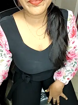 Tamilmoon006 online show from June 10, 2026, 4:56 am