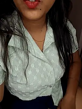 Tamilmoon006 online show from June 27, 2026, 5:56 am