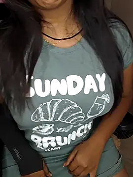 Tamilmoon006 online show from July 14, 2026, 5:01 am