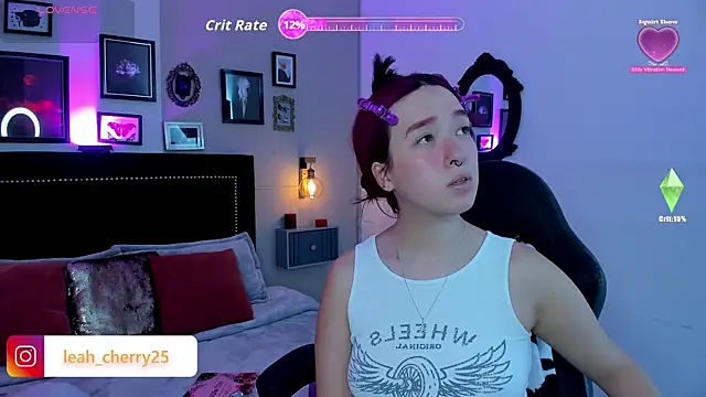 Snapshot of Leah_cherry chatting on June 5, 2026, 8:14 pm Leah cherry online show from June 5, 2026, 8:14 pm