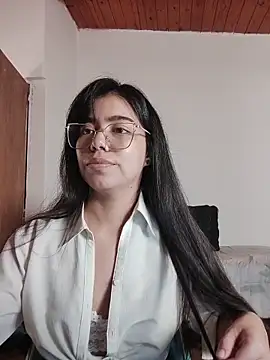 Iam eli09 online show from April 21, 2026, 2:51 am