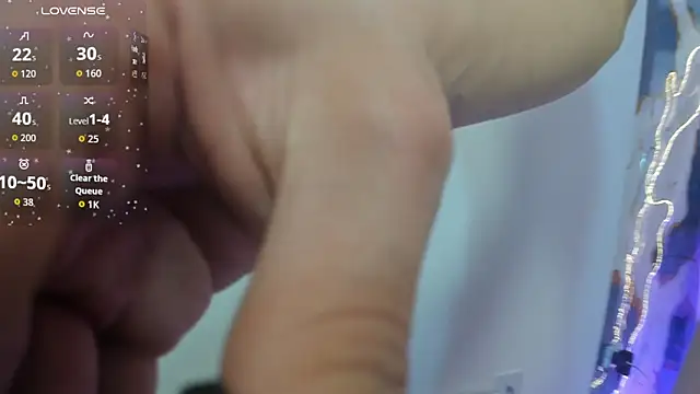 Samcielo tay online show from April 27, 2026, 2:53 am