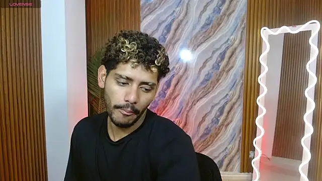 milo tay online show from April 12, 2026, 3:00 am