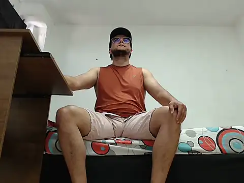 Masterboy00 online show from April 14, 2026, 2:34 pm