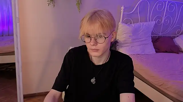 Liam Blair online show from April 12, 2026, 5:23 am