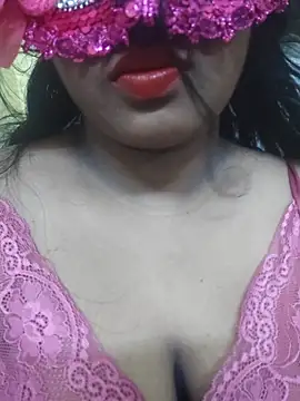 Snapshot of Shilpa-Tamil chatting on July 11, 2026, 12:52 pm Shilpa-Tamil online show from July 11, 2026, 12:52 pm