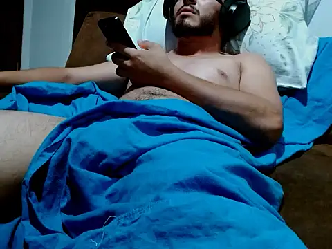 Crystox  online show from April 14, 2026, 3:12 am