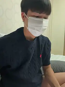 xezie online show from April 14, 2026, 12:00 pm