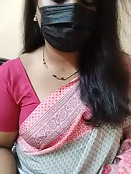 Stephaniee27 online show from May 26, 2026, 6:31 am