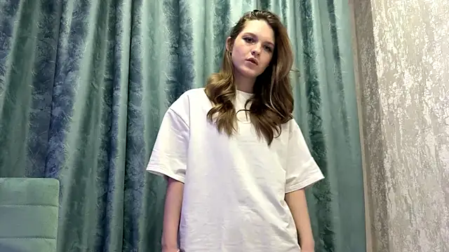 Chillinghotspot online show from April 11, 2026, 5:28 pm